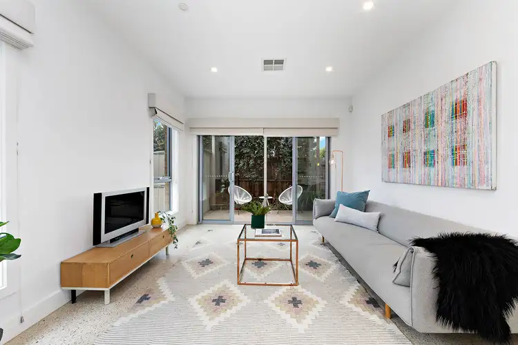 2/158 Roberts Street, Yarraville VIC 3013