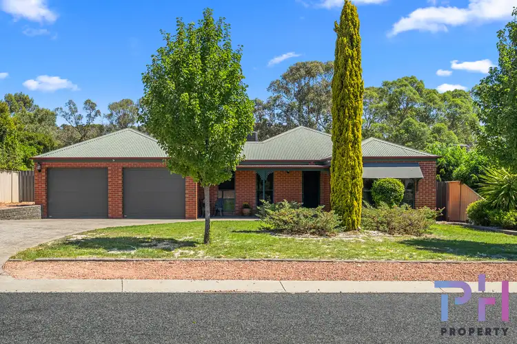 23 Pioneer Drive, Maiden Gully VIC 3551