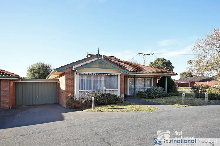 1/15-17 Lyall Street, Cranbourne VIC 3977