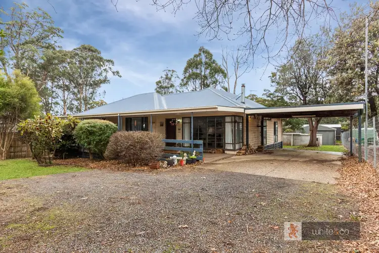 12 Victoria Road, Kinglake VIC 3763
