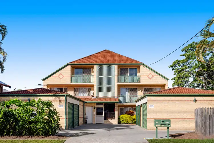 1/6 Pear Street, Greenslopes QLD 4120