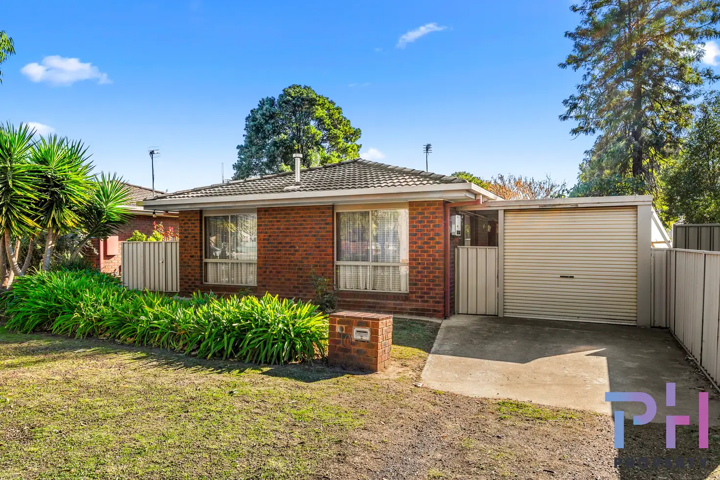 Main view of Homely unit listing, 10 View Street, Kangaroo Flat VIC 3555