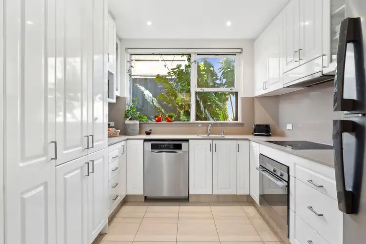 Third view of Homely apartment listing, 4/33 Elaine Avenue, Avalon Beach NSW 2107