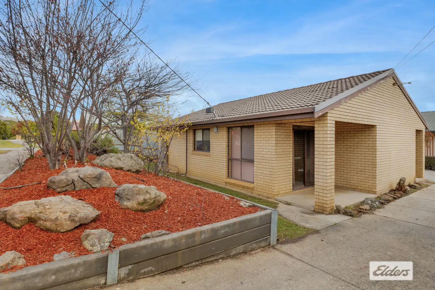 Main view of Homely unit listing, 1/19 Maxwell Drive, Wodonga VIC 3690