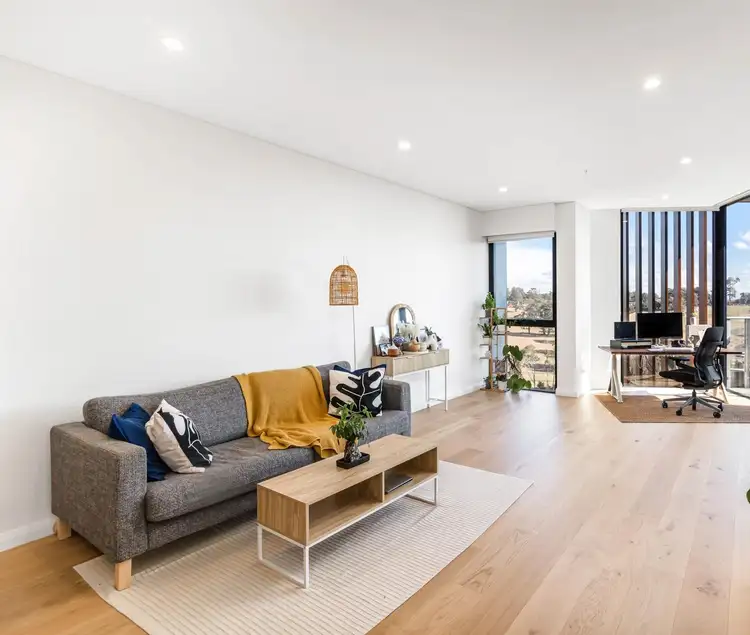 807/32 Civic Way, Rouse Hill NSW 2155