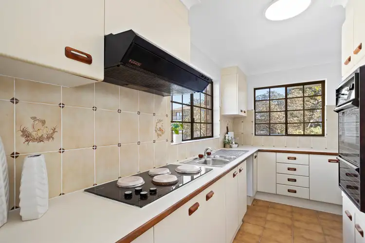 Fifth view of Homely unit listing, 2/72 Bream Street, Coogee NSW 2034