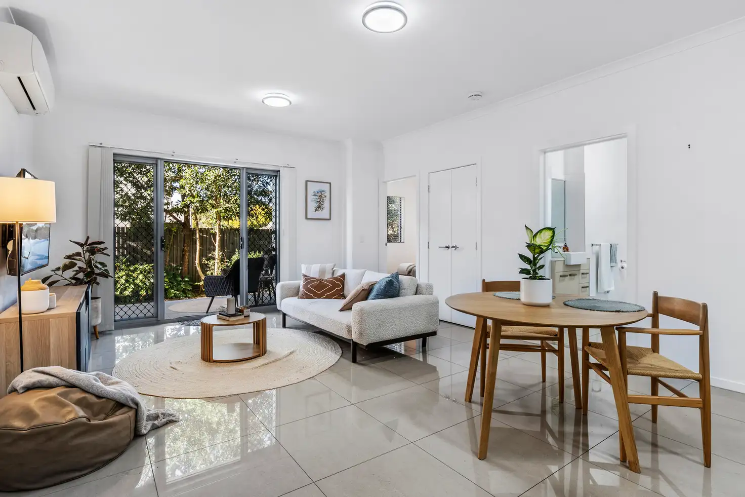 Main view of Homely apartment listing, 1/12 Drayton Terrace, Wynnum QLD 4178