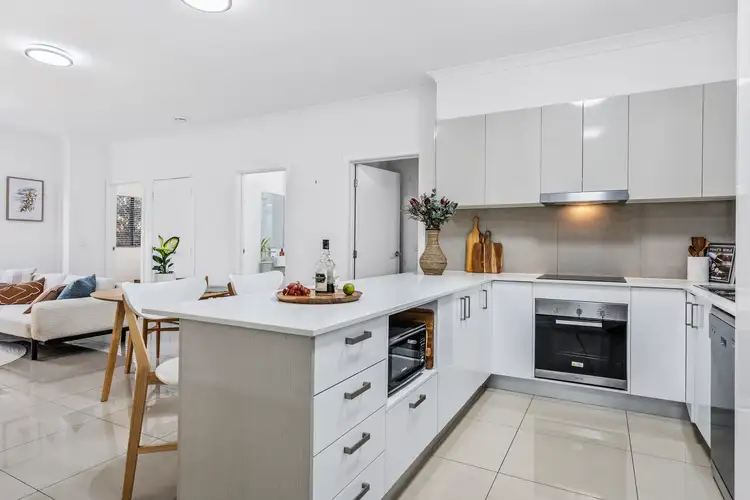 Second view of Homely apartment listing, 1/12 Drayton Terrace, Wynnum QLD 4178