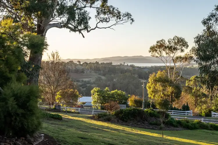 18 Mountain View Crescent, Grindelwald TAS 7277