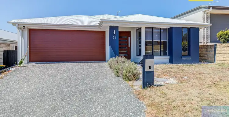 32 Jonas Circuit, Holmview QLD 4207