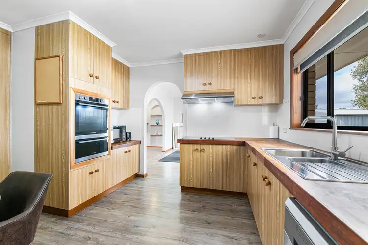 Sixth view of Homely house listing, 4 Merebin Court, Merbein VIC 3505