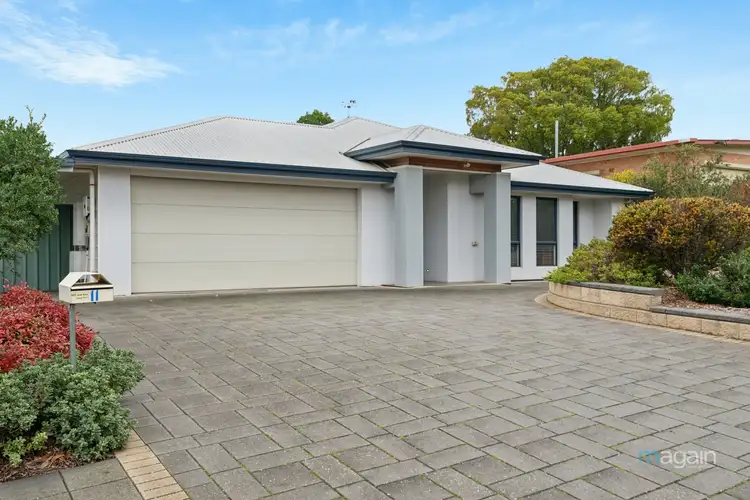 11 Almond Grove, Morphett Vale SA 5162