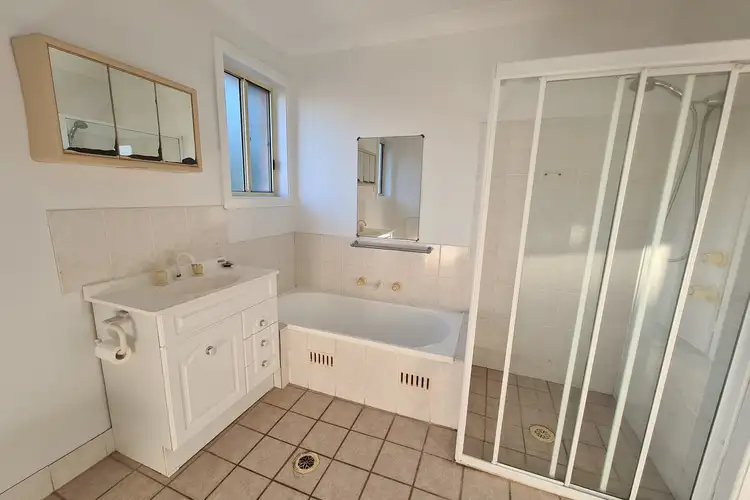 Fifth view of Homely villa listing, 2/17 Nicole Close, Watanobbi NSW 2259