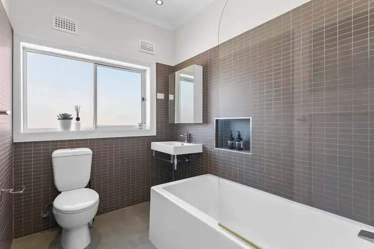 Sixth view of Homely apartment listing, 6/5 Towns Road, Vaucluse NSW 2030