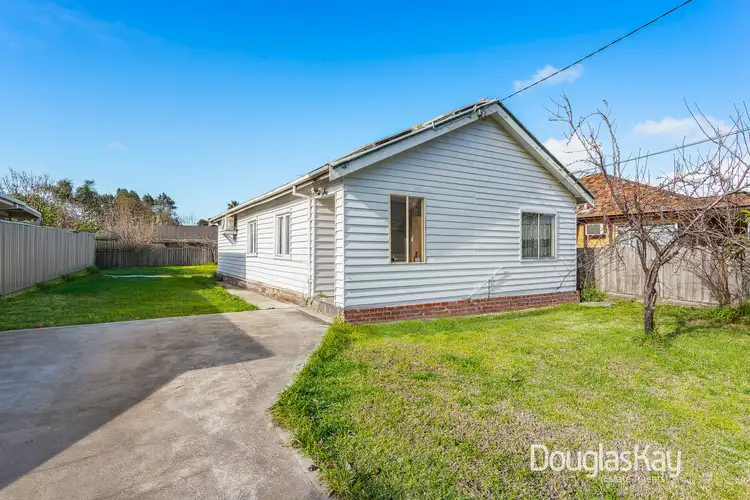 24 Holt Street, Ardeer VIC 3022