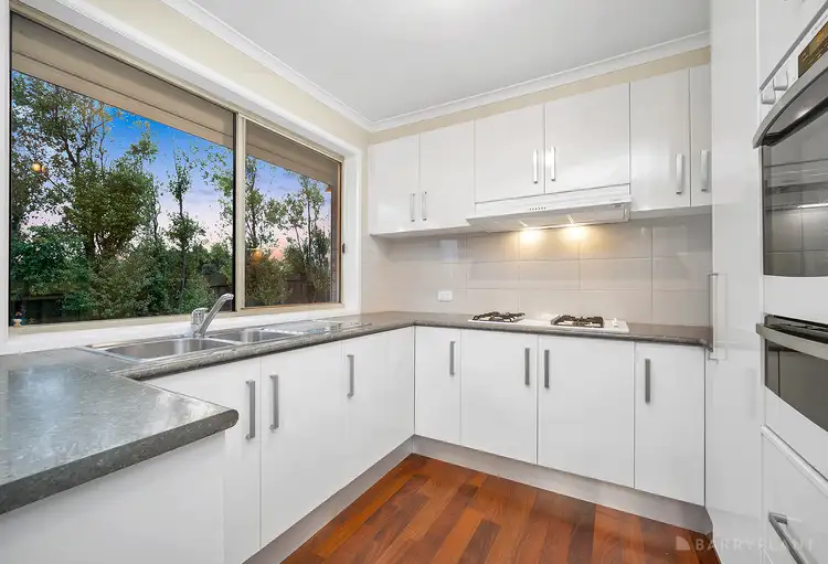 Fifth view of Homely unit listing, 5/116 John Fawkner Drive, Endeavour Hills VIC 3802
