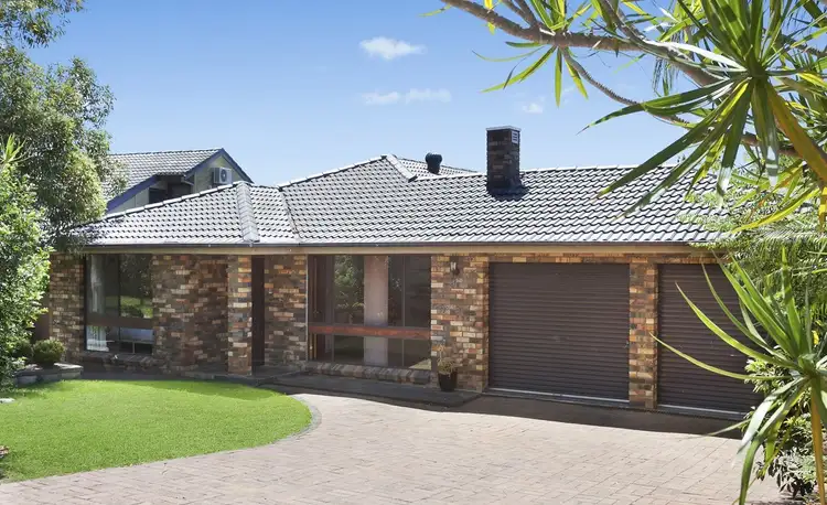 18 Hobart Place, Illawong NSW 2234