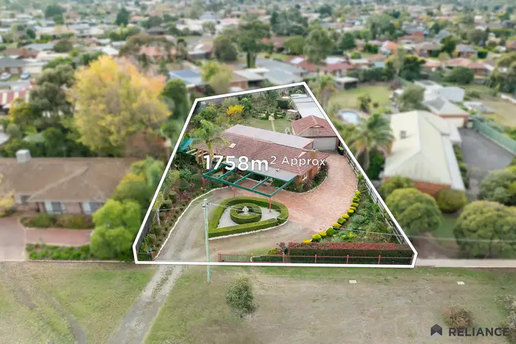 42 Centenary Avenue, Kurunjang VIC 3337