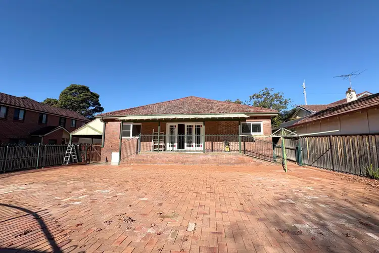 7 Clanalpine Street, Eastwood NSW 2122