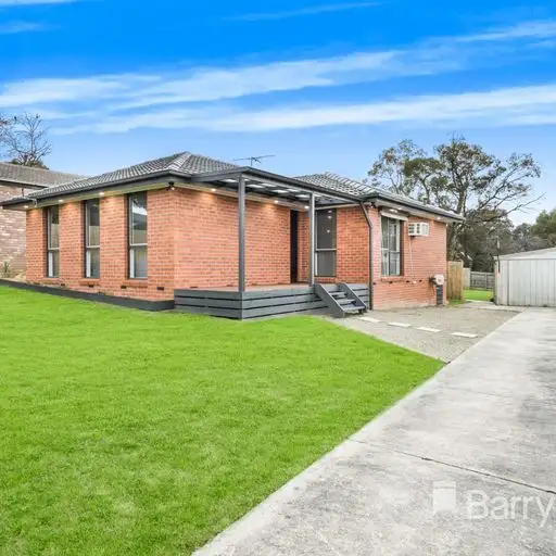 8 Poyner Avenue, Lilydale VIC 3140