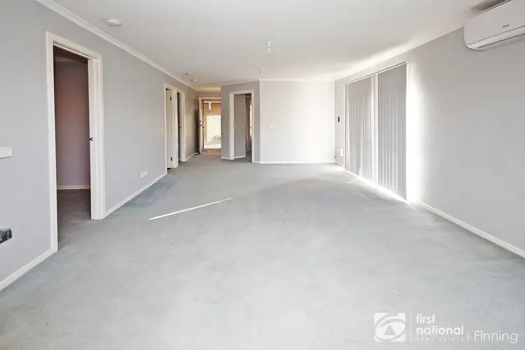 Fifth view of Homely unit listing, 2/4-6 William Street, Cranbourne VIC 3977