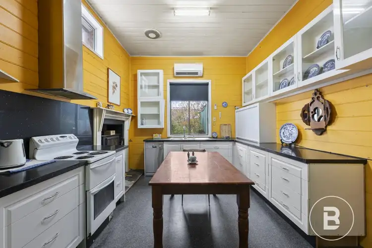 Fifth view of Homely house listing, 10 Lawrence Street, Dunolly VIC 3472