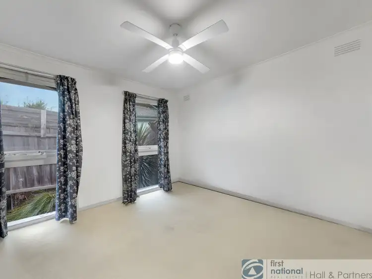 Sixth view of Homely house listing, 8 Dunrossil Close, Mulgrave VIC 3170