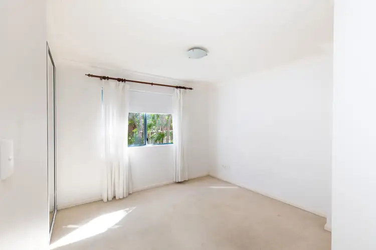 Fifth view of Homely apartment listing, 4/73 Dee Why Parade, Dee Why NSW 2099