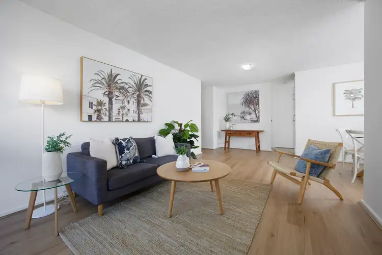11/3 Alfred Square, St Kilda VIC 3182