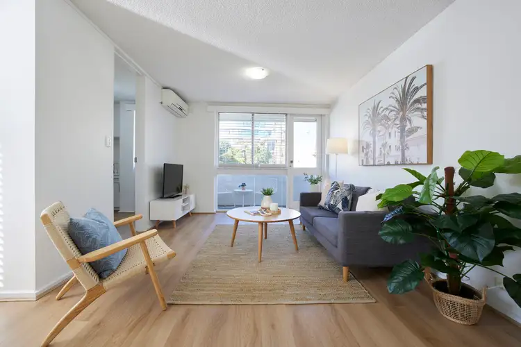 Third view of Homely apartment listing, 11/3 Alfred Square, St Kilda VIC 3182
