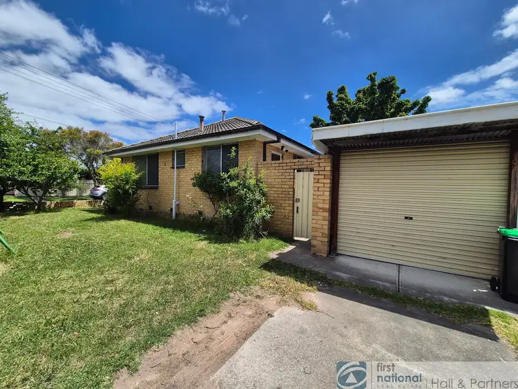 1/2 Vizard Street