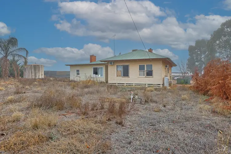 321 Wewak Road, Robinvale VIC 3549