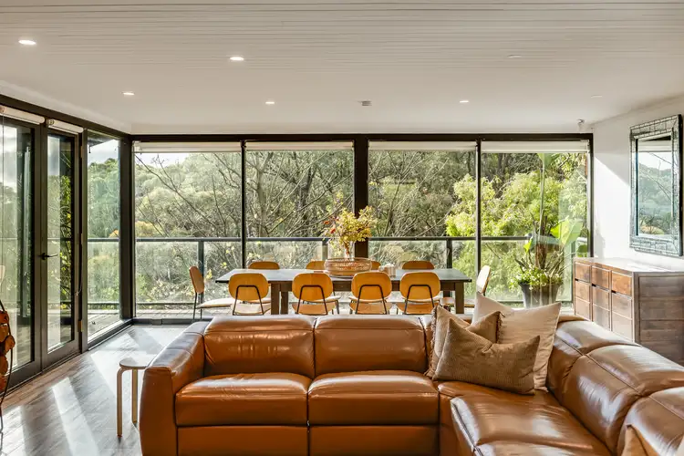 17 Blackburn Drive, Crafers SA 5152