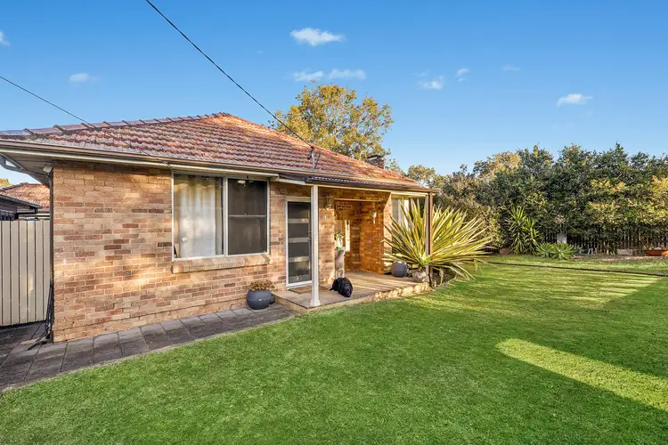 27 Alamein Avenue, Narraweena NSW 2099