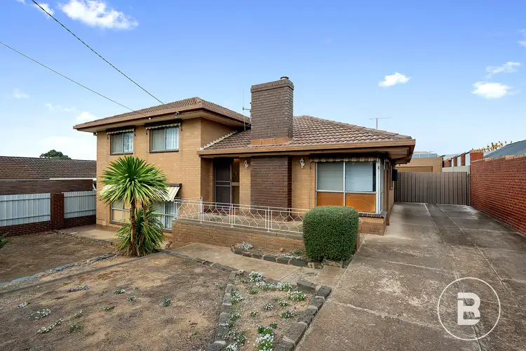 6 Orlando Street, Eaglehawk VIC 3556