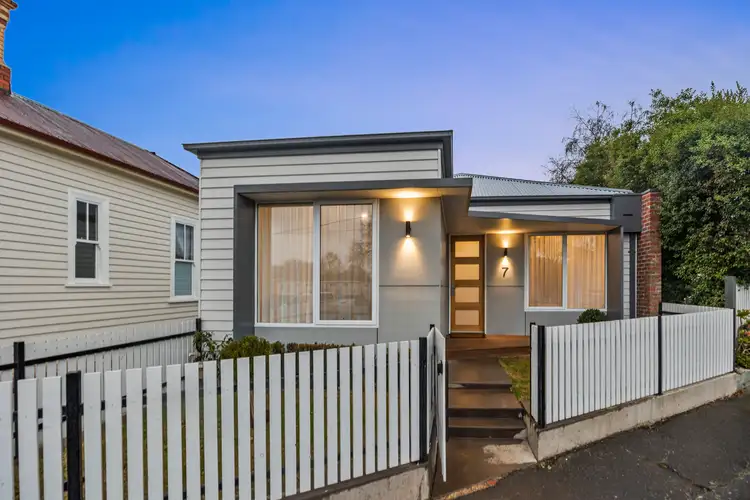7 Beaufort Crescent, Ballarat Central VIC 3350