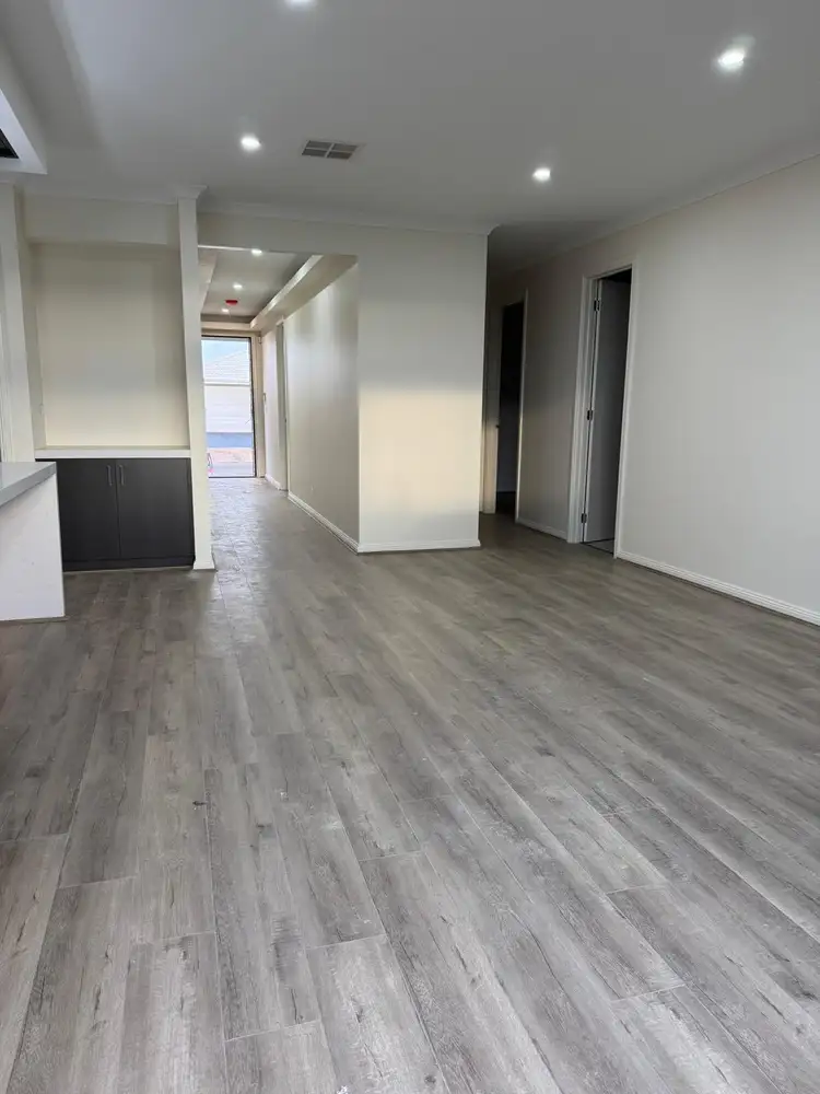 Sixth view of Homely house listing, 69 Paradoxa Drive, Tarneit VIC 3029