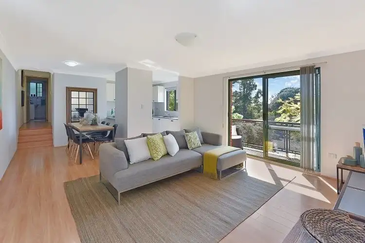 8/27 Burdett Street, Hornsby NSW 2077