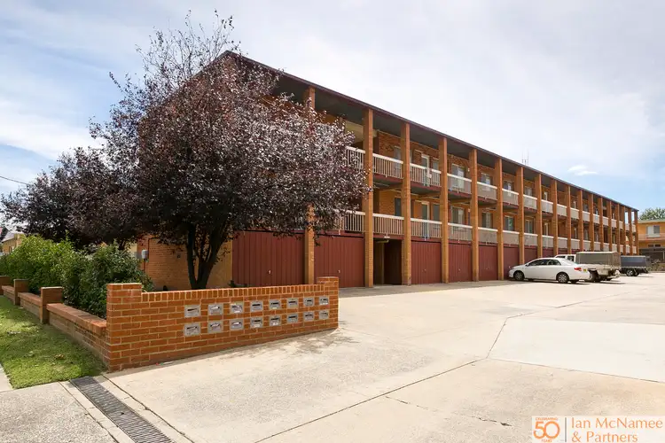 27/20 Trinculo Place, Queanbeyan NSW 2620