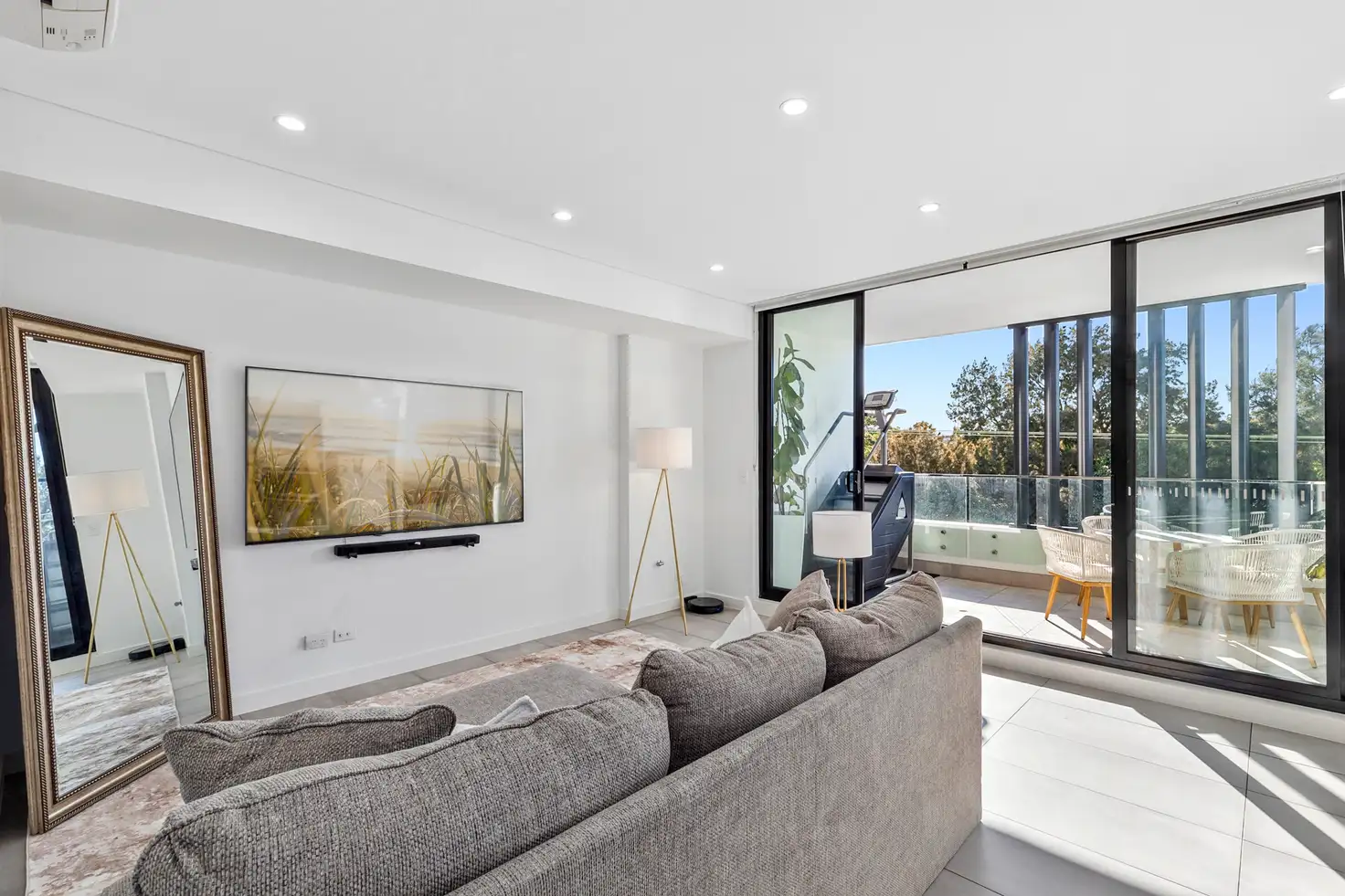 Main view of Homely apartment listing, 401/621 Princes Highway, Blakehurst NSW 2221