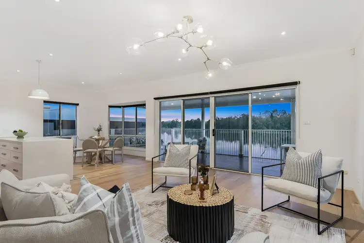 46 Santabelle Crescent