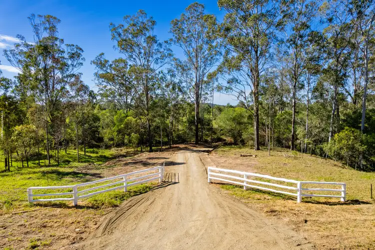 2331 Mungar Road, Tiaro QLD 4650