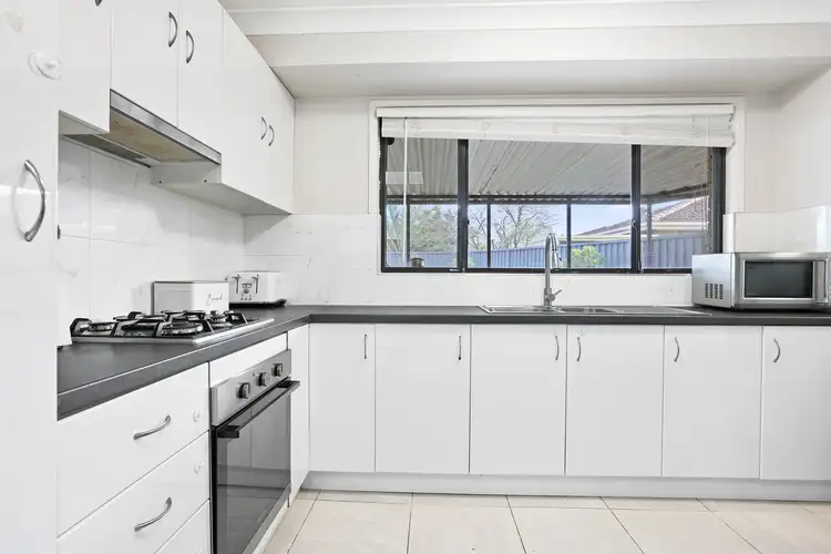 Sixth view of Homely villa listing, 9/4 Woodvale Close, Plumpton NSW 2761