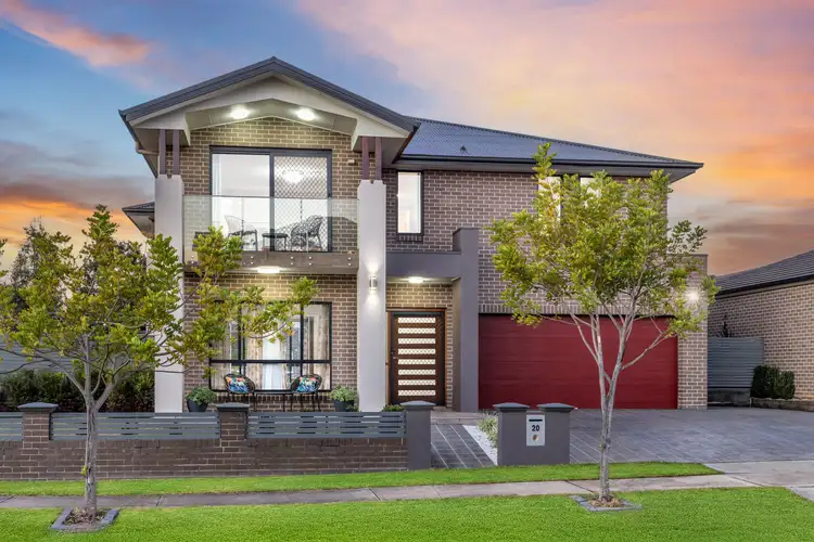 20 Holly Crescent