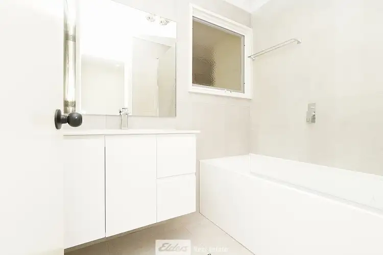 Fifth view of Homely house listing, 10 Duff Place, Griffith NSW 2680