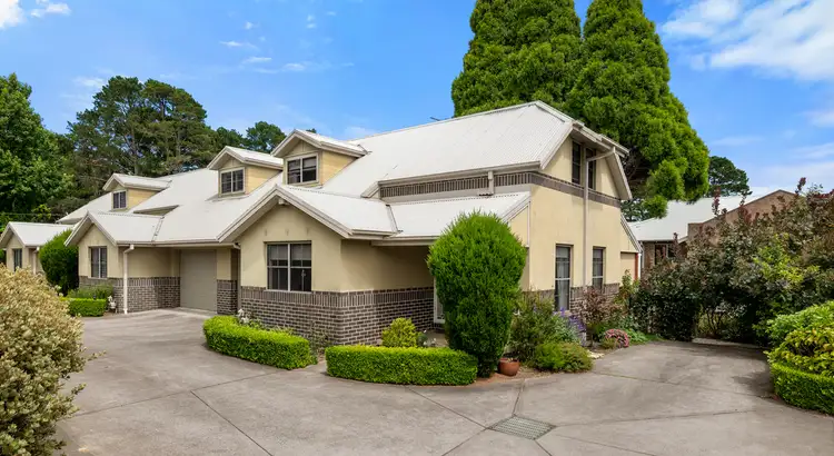 3/5 Page Avenue, Wentworth Falls NSW 2782