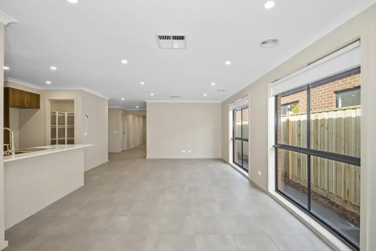 Fifth view of Homely house listing, 15 Foundry Circuit, Beveridge VIC 3753