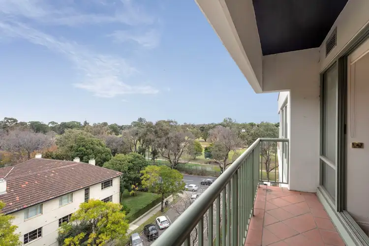 504/15 Queens Road, Melbourne VIC 3004