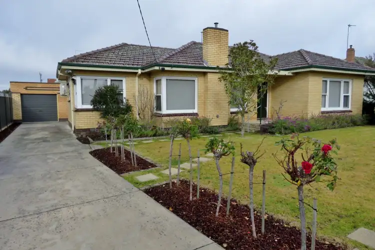31 College Street, Wendouree VIC 3355