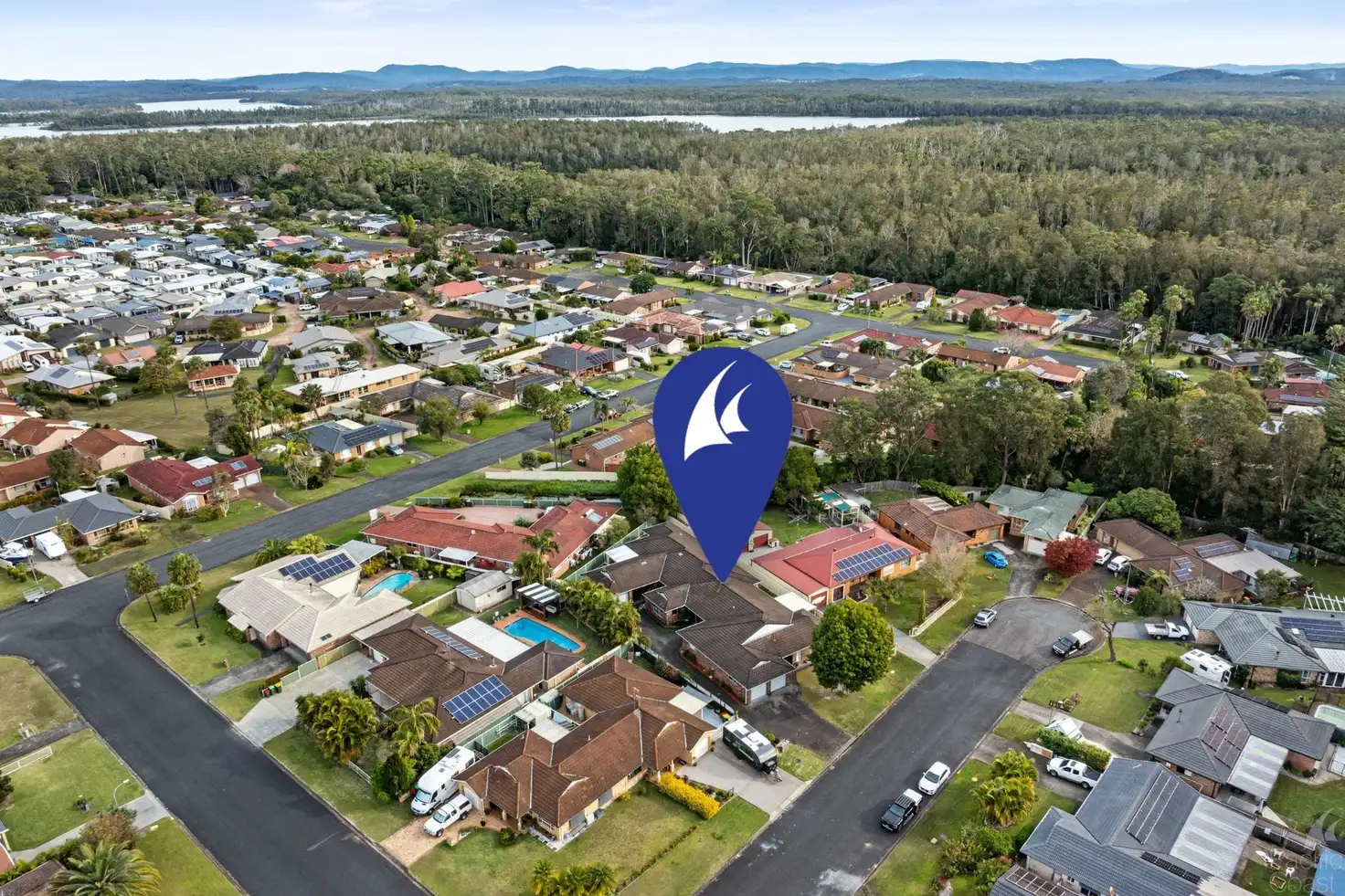 Main view of Homely villa listing, 2/8 Bahama Place, Tuncurry NSW 2428